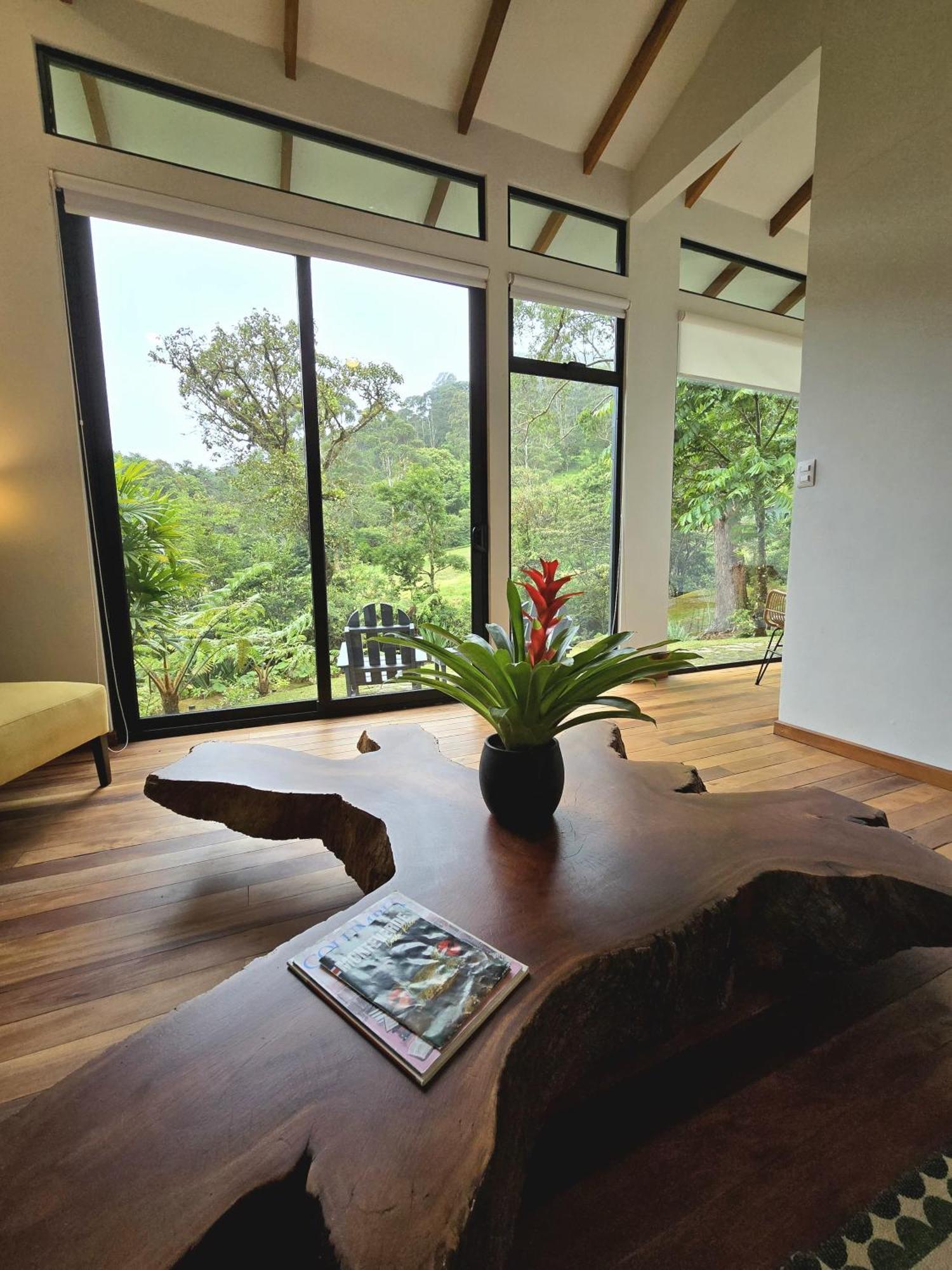 UNFORGETTABLE PLACE,Monteverde Casa Mia near main attractions&town Buitenkant foto