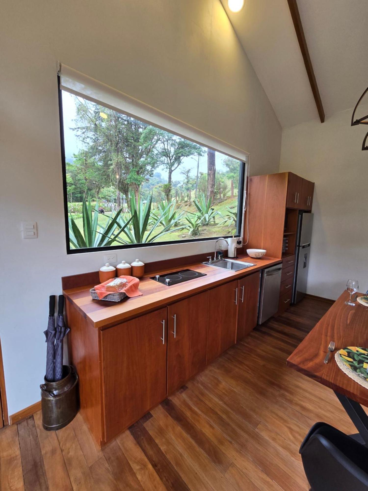 UNFORGETTABLE PLACE,Monteverde Casa Mia near main attractions&town Buitenkant foto