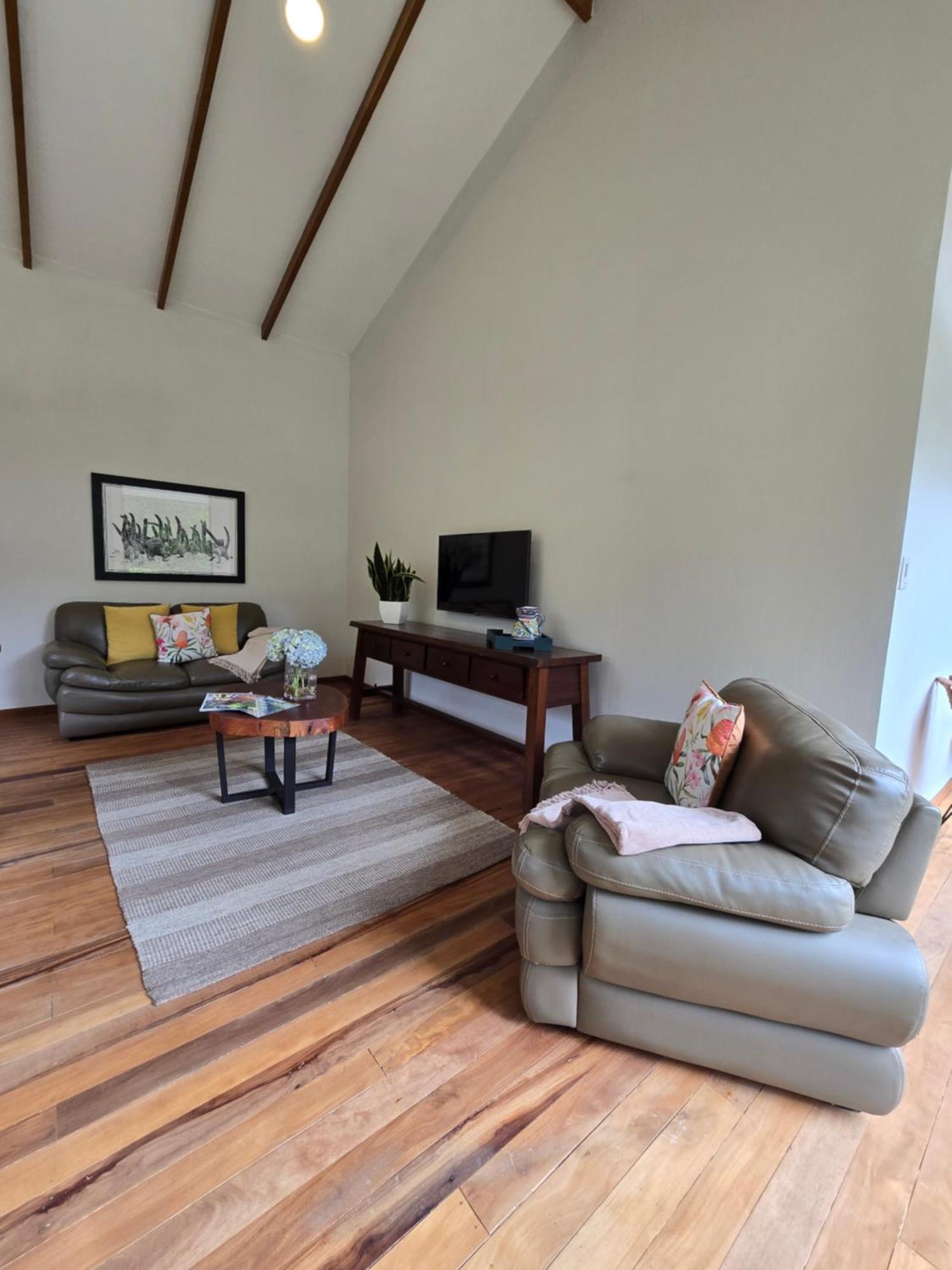 UNFORGETTABLE PLACE,Monteverde Casa Mia near main attractions&town Buitenkant foto